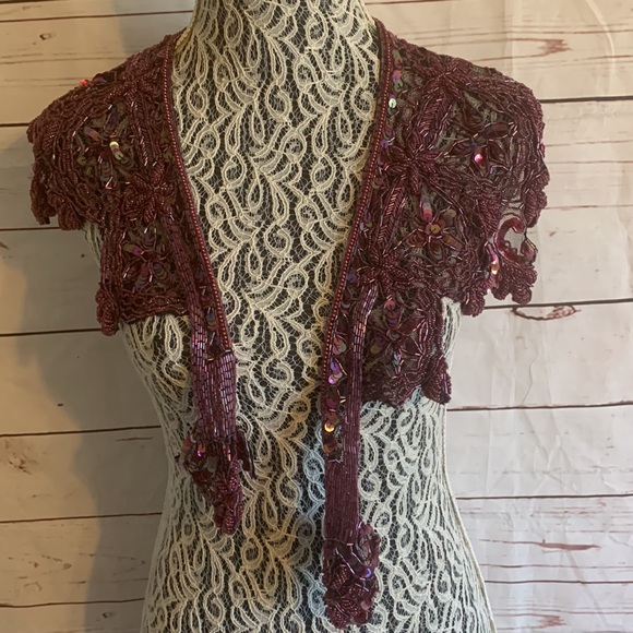 Vintage sequin and beaded evening Shawl . This holiday season all about … - Picture 3 of 5